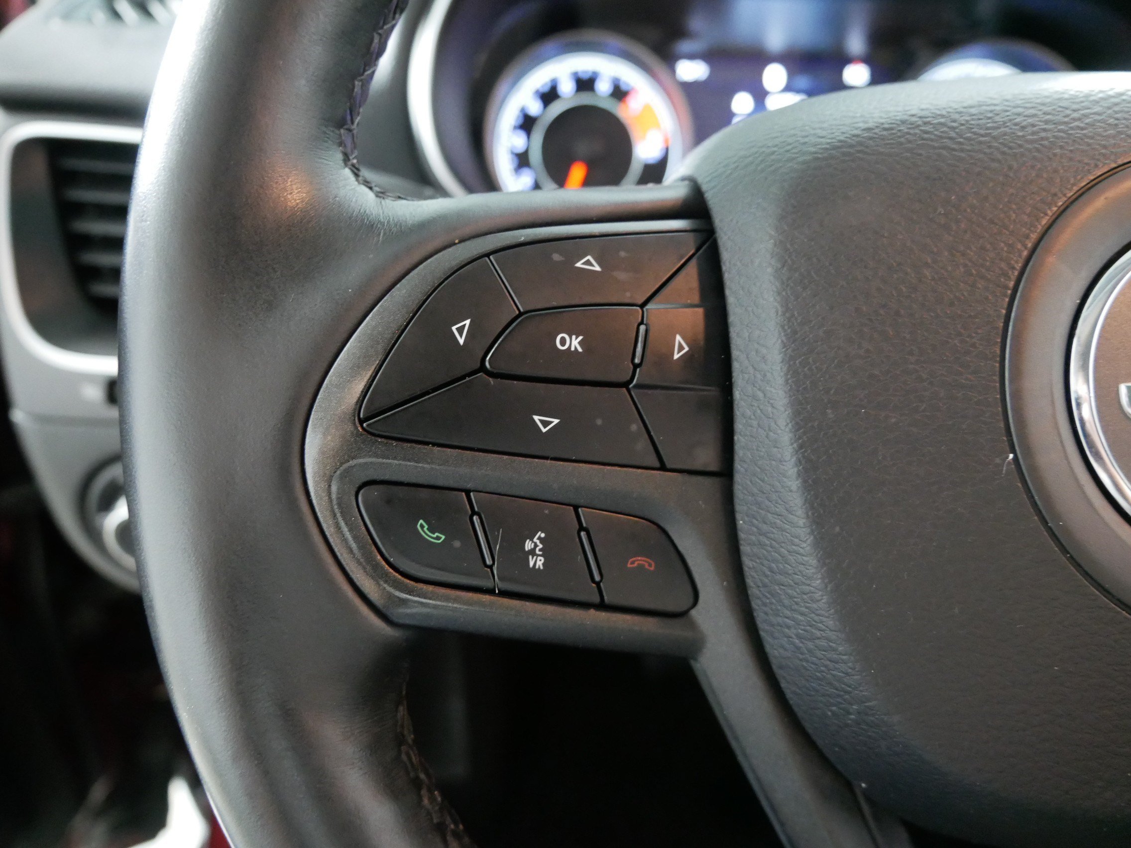 Used 2019 Velvet Red Pearlcoat Jeep Trailhawk image 27