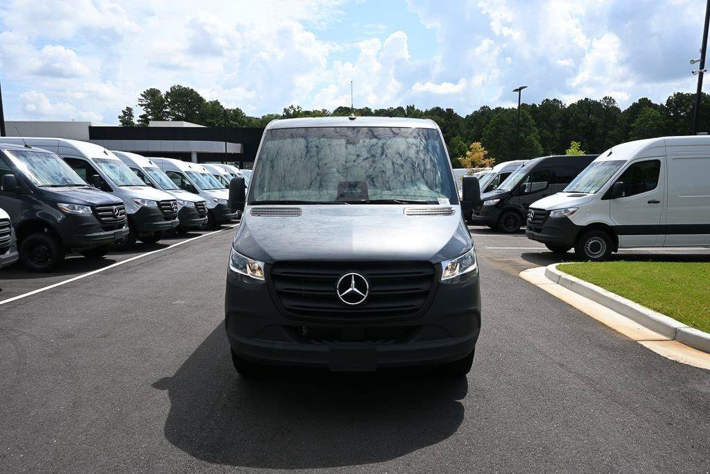 New 2026 Selenite gray metallic Mercedes-Benz 2500 Standard Roof I4 Diesel HO 144" RWD image 67