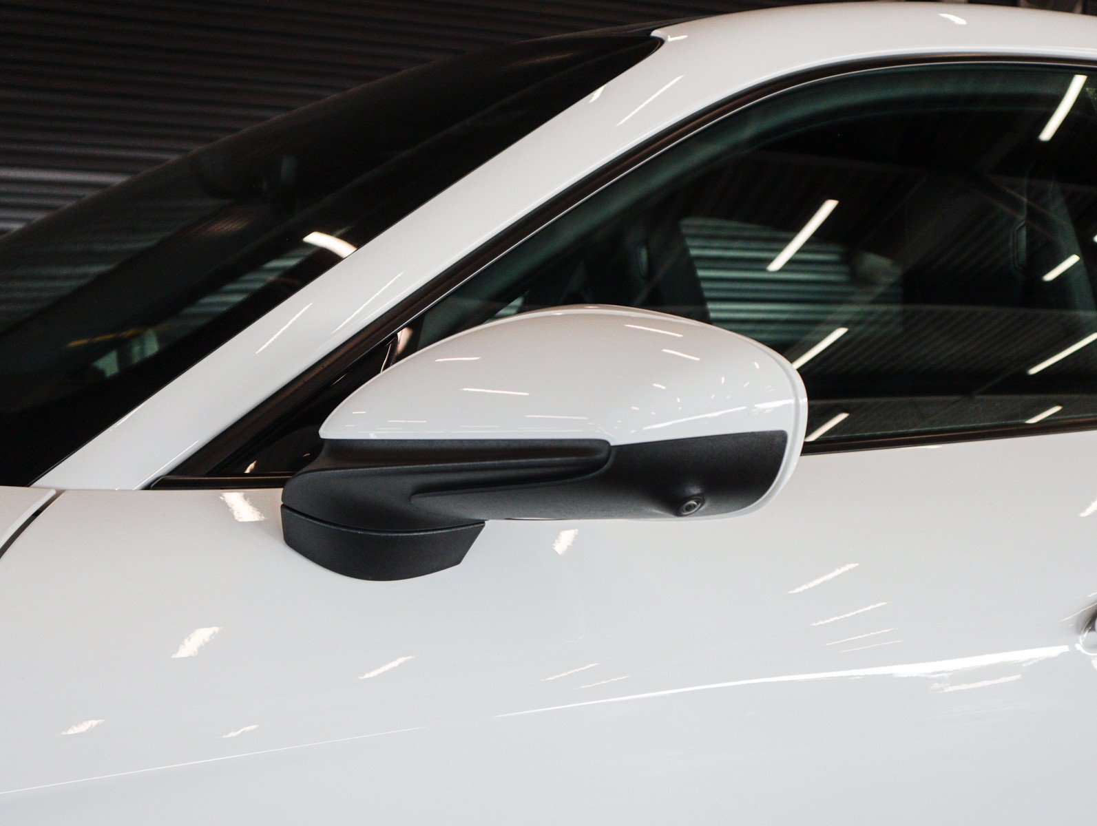 Used 2024 White Porsche  image 32