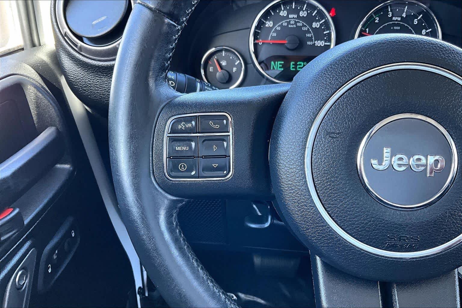 Used 2017 Bright White Clearcoat Jeep Sport image 24