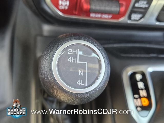 Used 2024 Gray Jeep Rubicon image 24