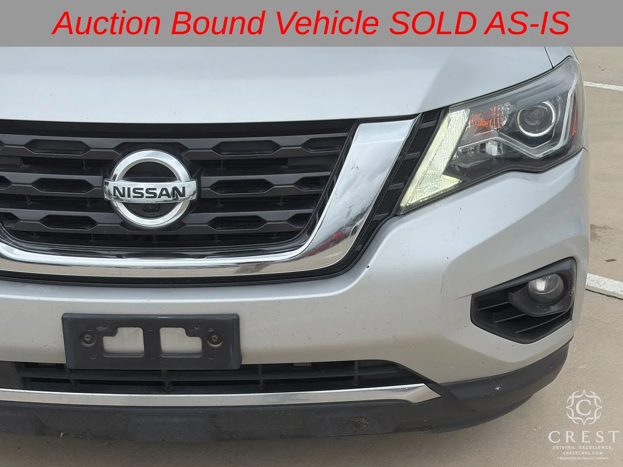 Used 2018 Brilliant Silver Nissan Platinum image 3