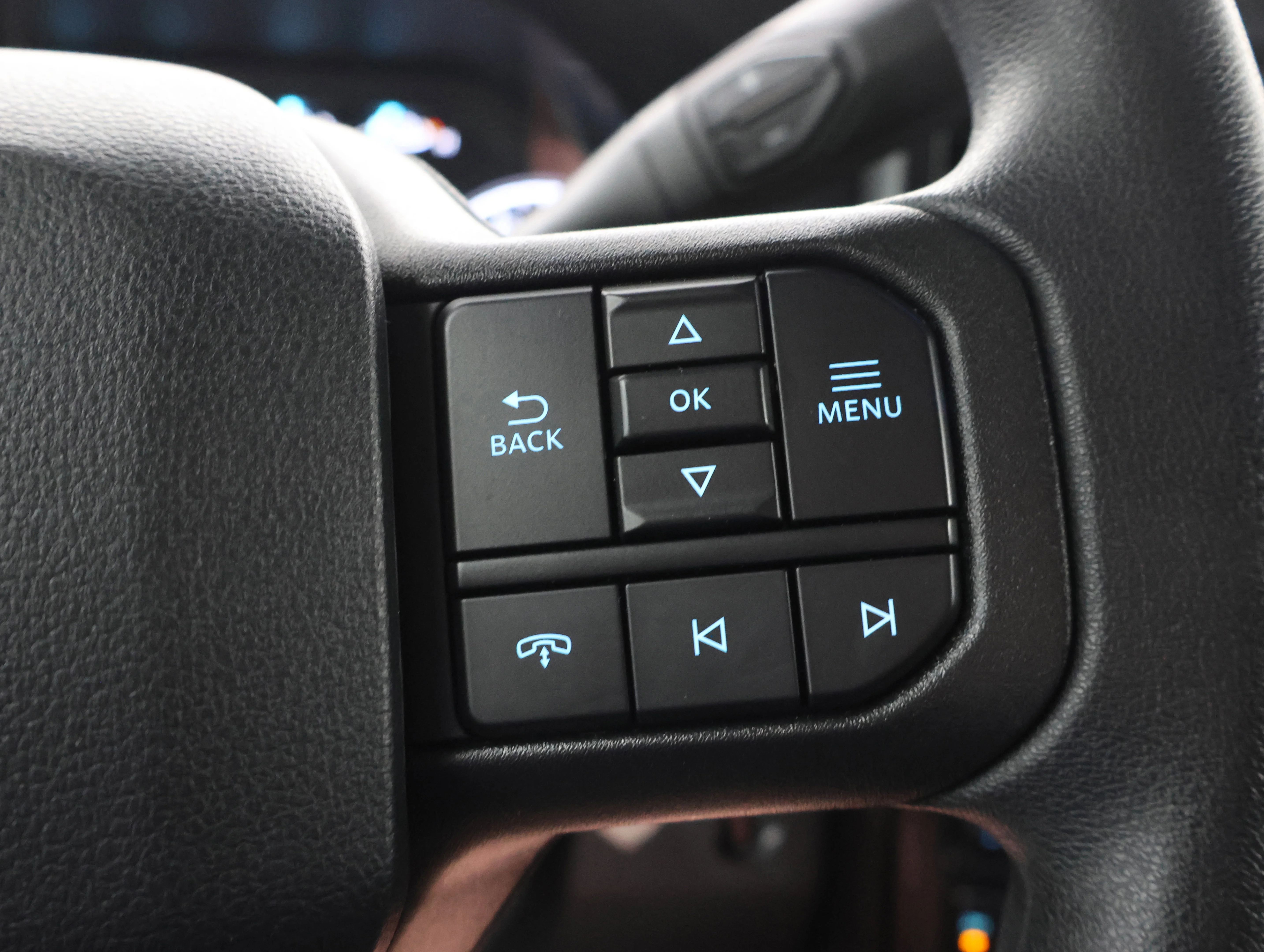 2025 Ford F-350 Super Duty XLT - Photo 14