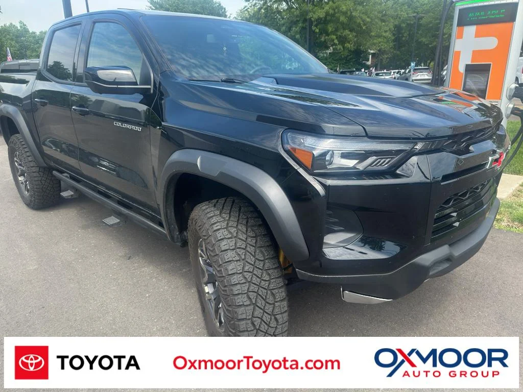 2025 Chevrolet Colorado 4WD ZR2 Crew Cab Short Box's photo