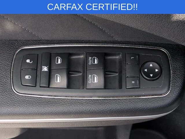 Used 2019 White Dodge SXT image 14