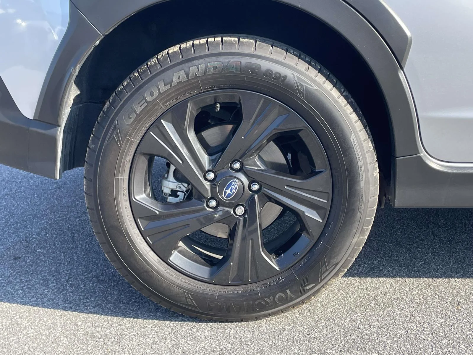 Used 2025 Ice Silver Metallic Subaru Base image 31