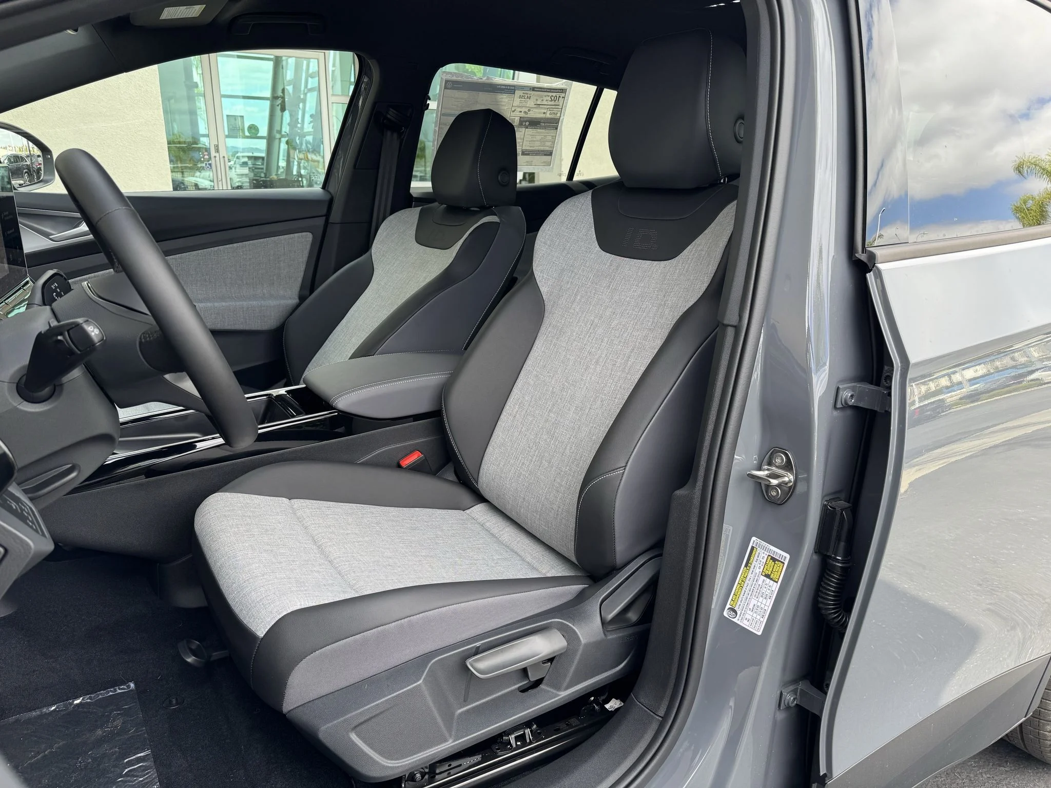 New 2026 Pure Gray Volkswagen Pro image 22