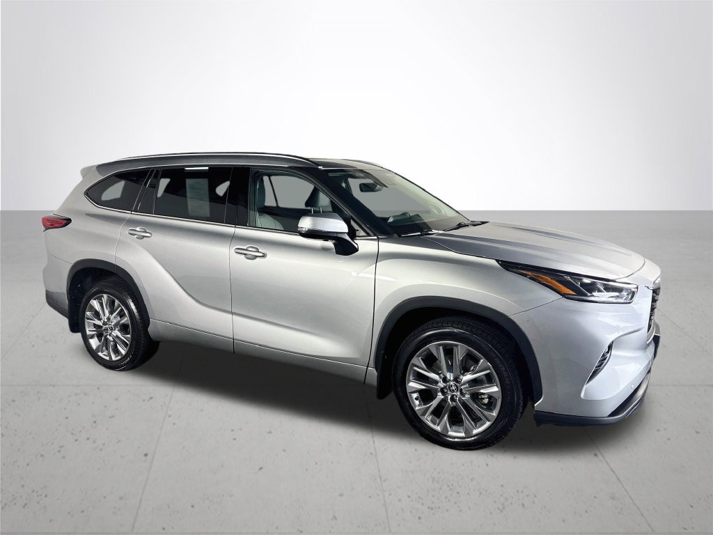 Used 2023 Silver Toyota Limited image 4