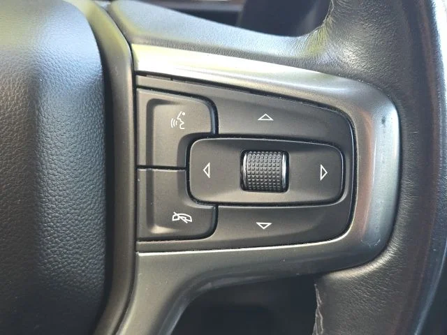 Used 2021 Red Chevrolet LT Trail Boss image 42