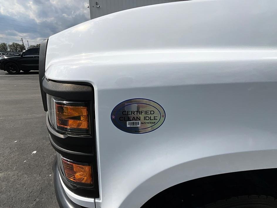Used 2019 White Chevrolet Work Truck image 22