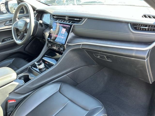 Used 2025 Gray Jeep Limited image 23