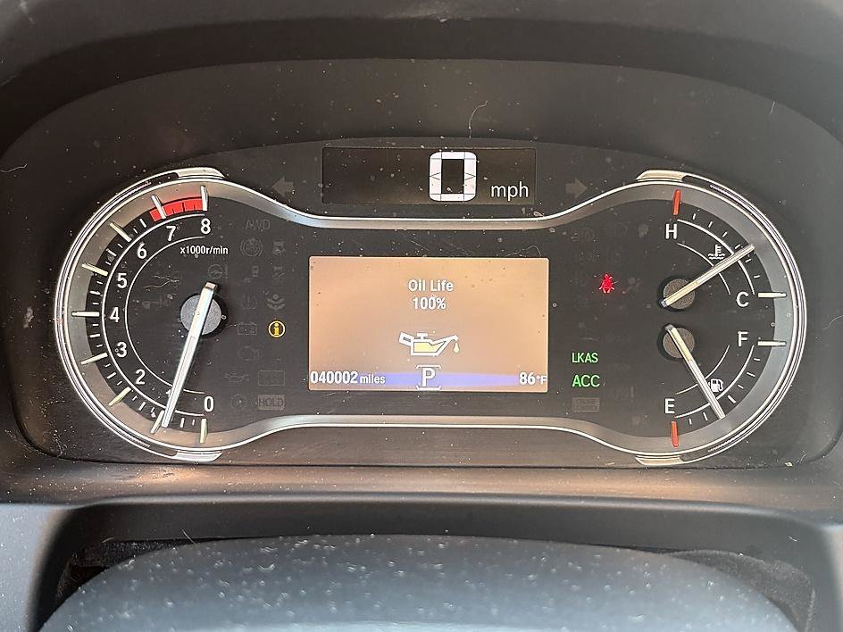 Used 2023 White Honda Black Edition image 19