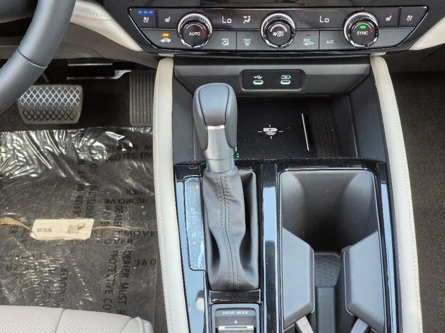 New 2026 Urban Gray Pearl Honda Touring image 10