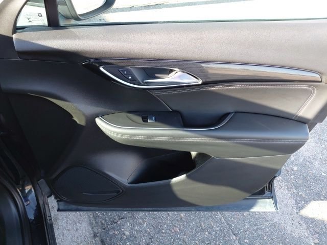 Used 2022 Ebony Twilight Metallic Buick Preferred image 31