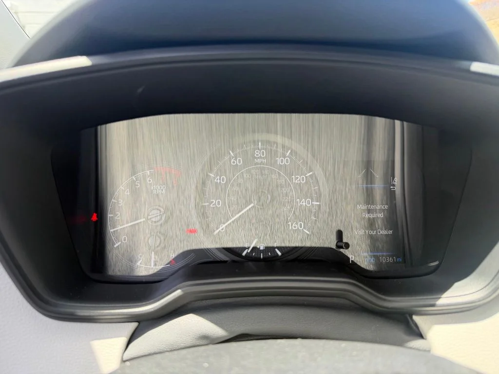 Used 2021 White Toyota L image 19