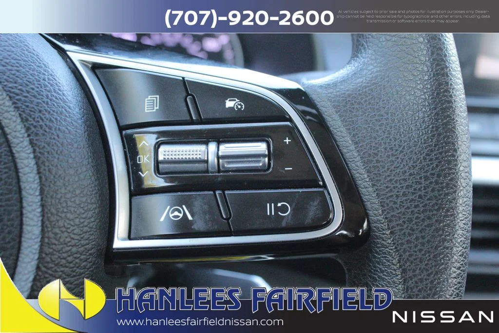 2023 Kia Forte LXS - Photo 25