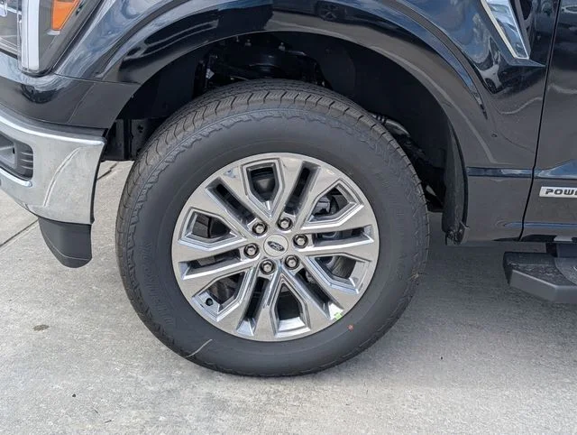 2025 Ford F-150 Lariat - Photo 5
