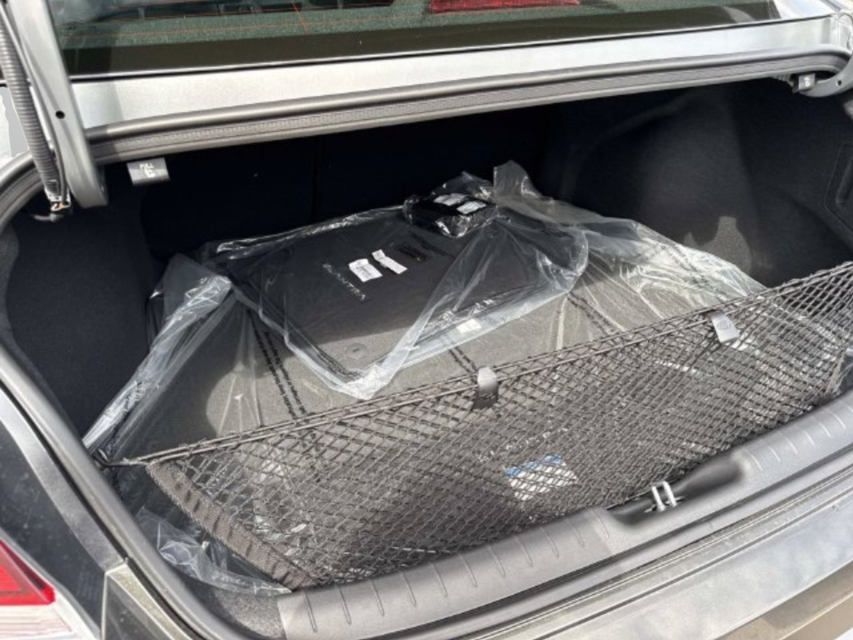 New 2026 Amazon Gray Hyundai SEL Sport Plus image 8