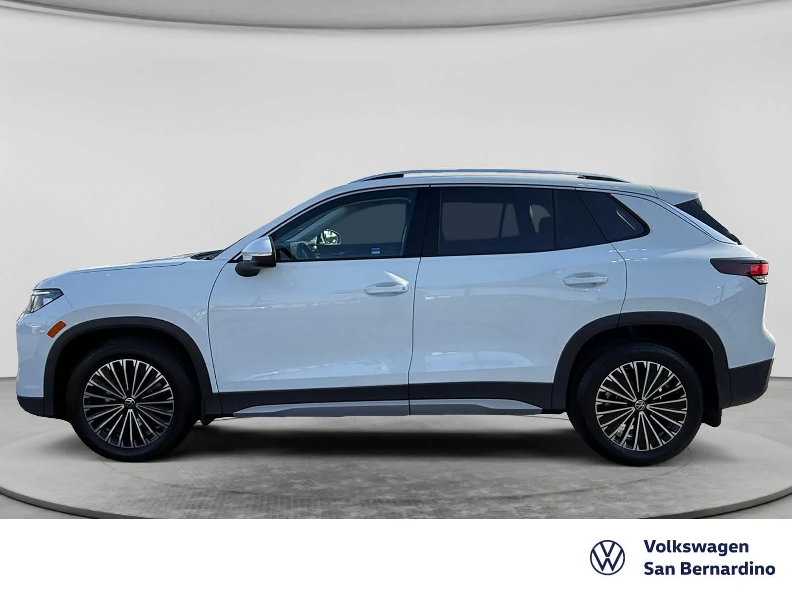 New 2026 PURE WHITE Volkswagen S image 8