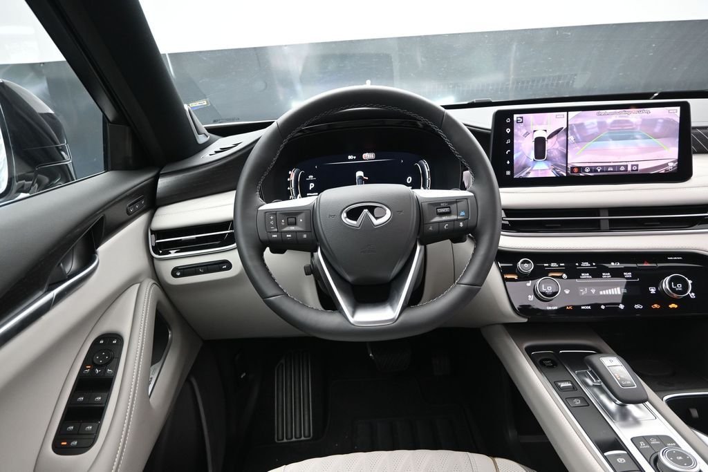 New 2027 2T RAD WHT INFINITI Autograph AWD image 30