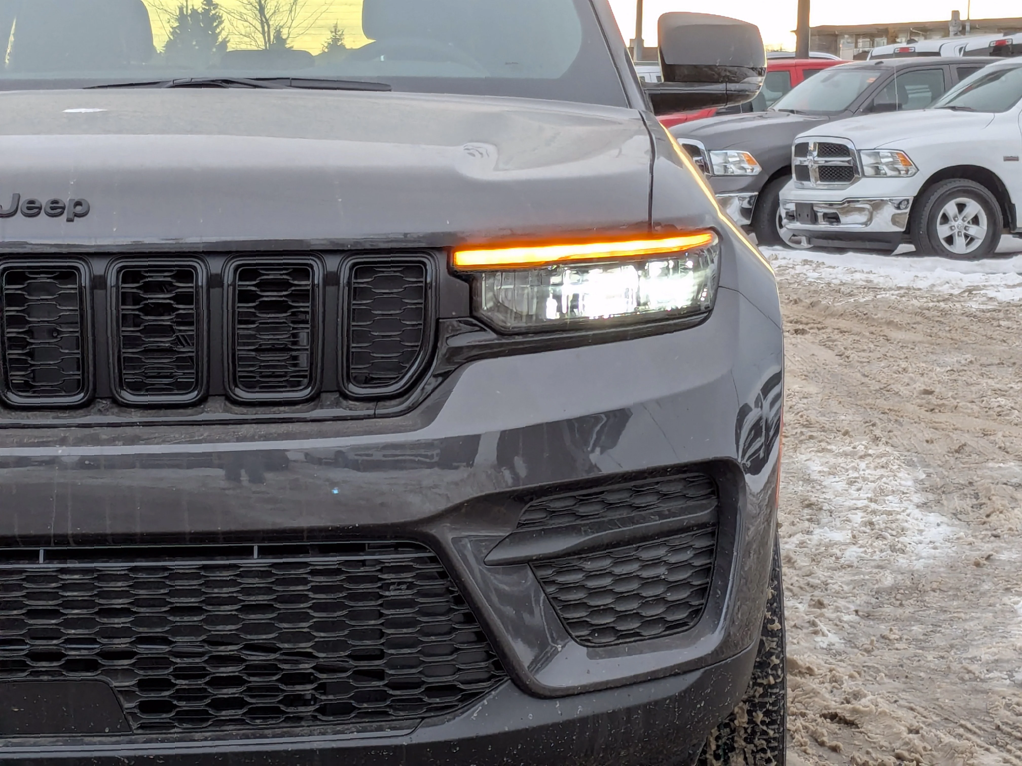 New 2025 Grey Jeep Altitude - - POWER SUNROOF - POWER LIFTGATE - ADAPTIVE CRUISE & TONS MORE! image 10