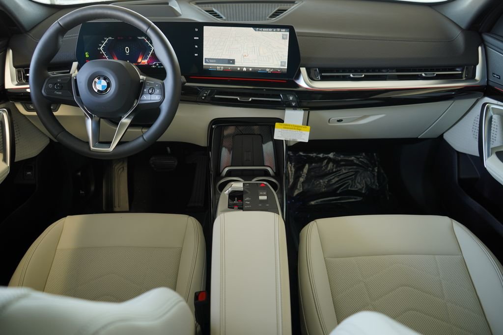 Used 2026 Alpine White BMW xDrive28i image 13