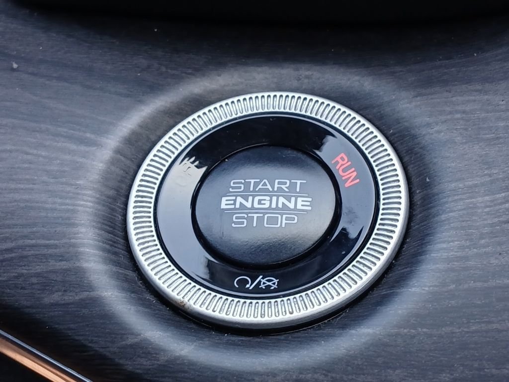 Used 2024 Gray Jeep Overland image 28