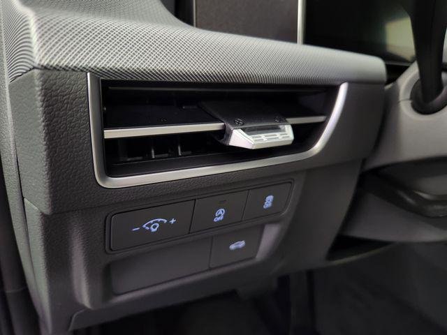 New 2026 Gray Hyundai SE image 21