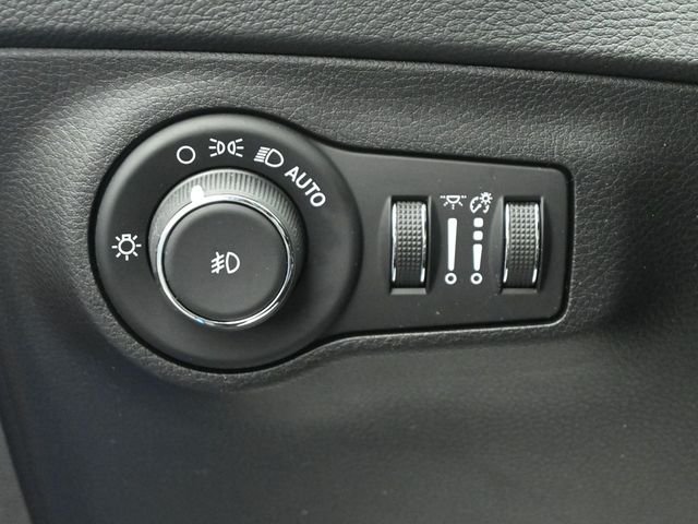 2019 JEEP COMPASS - Image 10