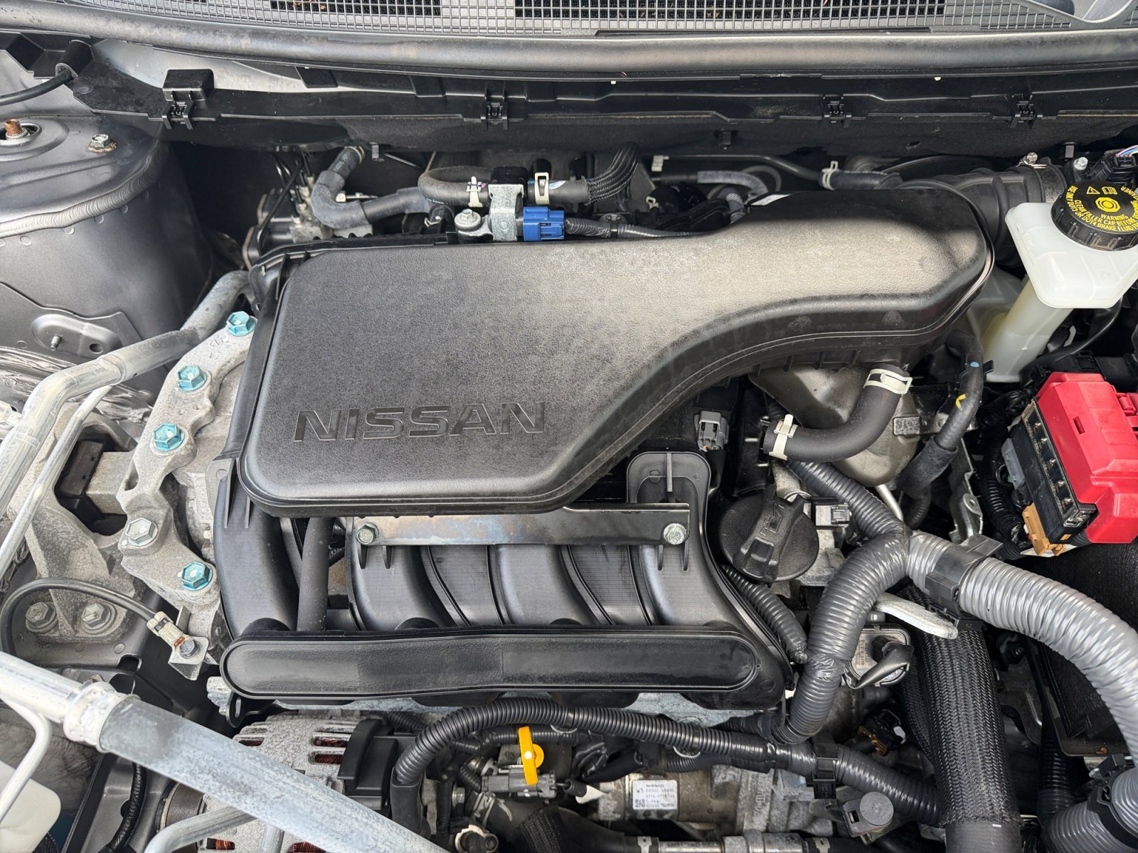 View vehicle photo 7