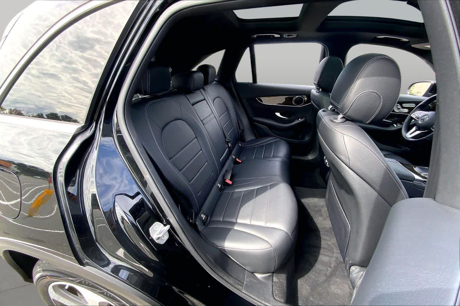 Used 2021 Black Mercedes-Benz GLC 300 image 19