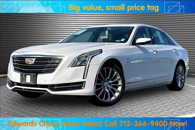 Used 2018 White Cadillac 3.6L image 1