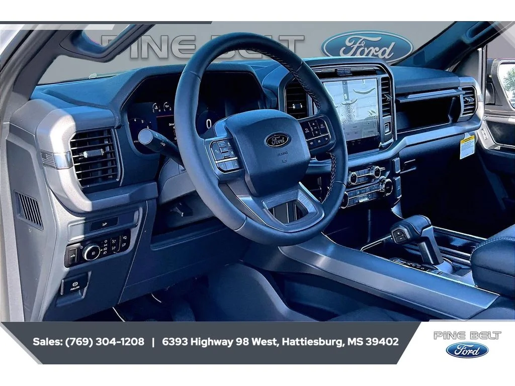 New 2026 Oxford White Ford XLT image 13