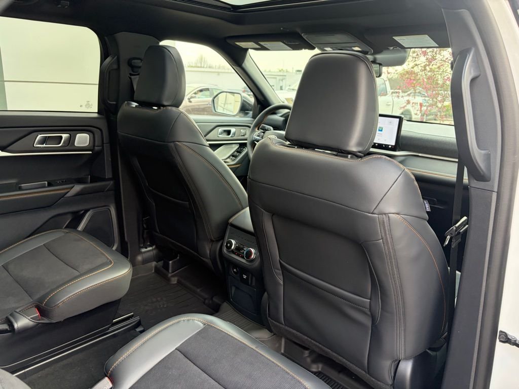 2026 Ford Explorer Tremor - Photo 27