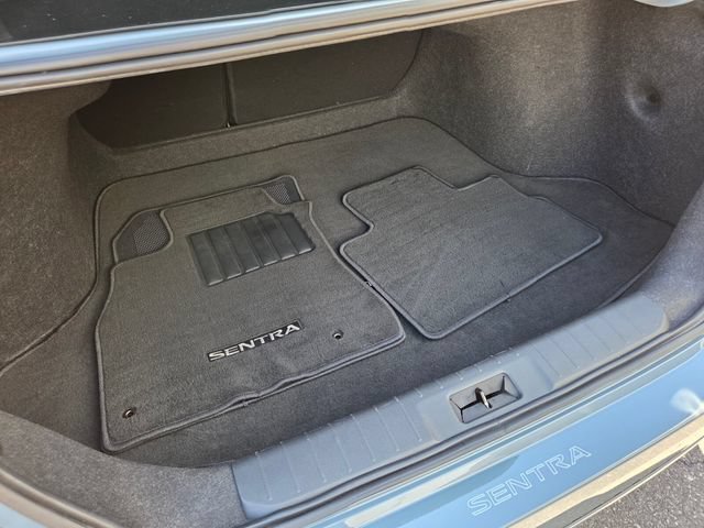 2025 Nissan Sentra SV - Photo 13