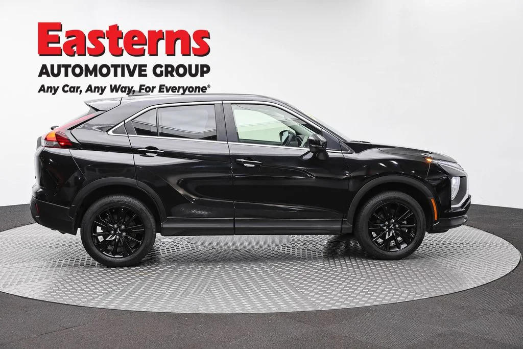Used 2024 Black Mitsubishi LE image 4