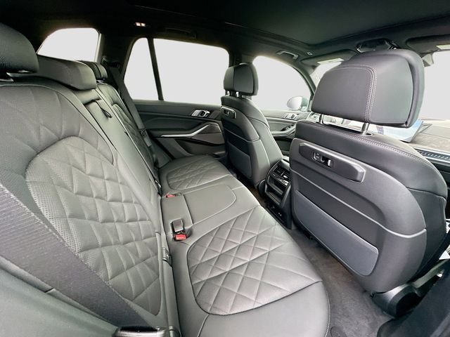 New 2026 Black BMW sDrive40i image 22