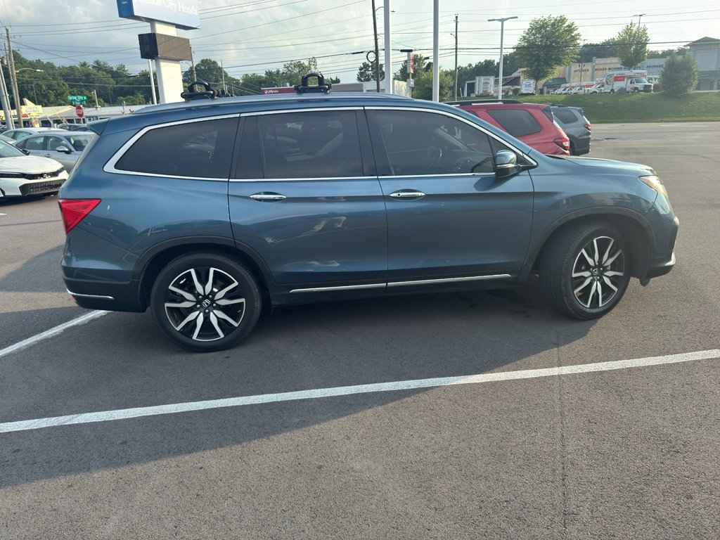 Used 2019 Steel Sapphire Metallic Honda Elite image 1