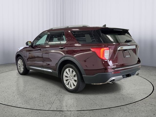 Used 2022 Red Ford Limited image 3