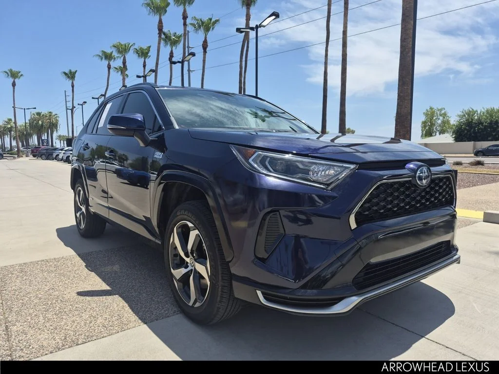 Used 2021 Blue Toyota SE image 8