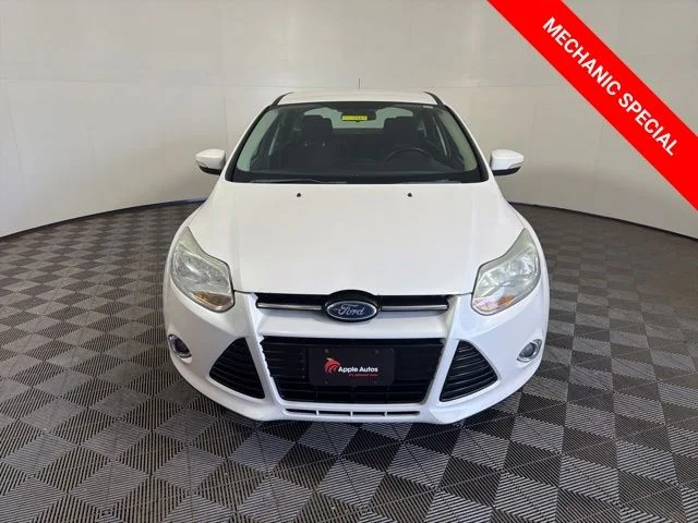 Used 2012 Ford Focus SEL with VIN 1FAHP3H25CL236447 for sale in Shakopee, Minnesota