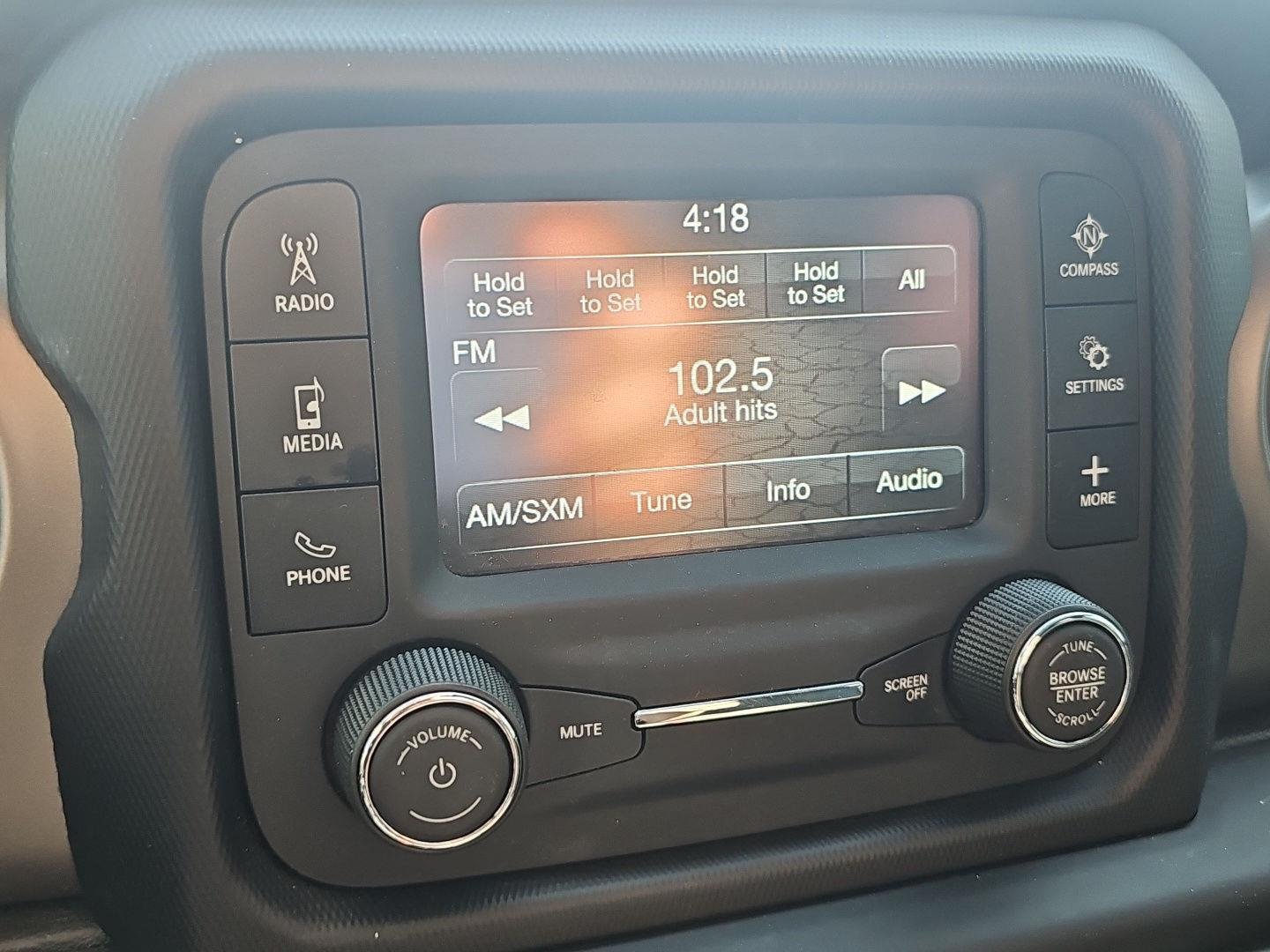 Used 2018 Mojito! Clearcoat Jeep Sport image 16