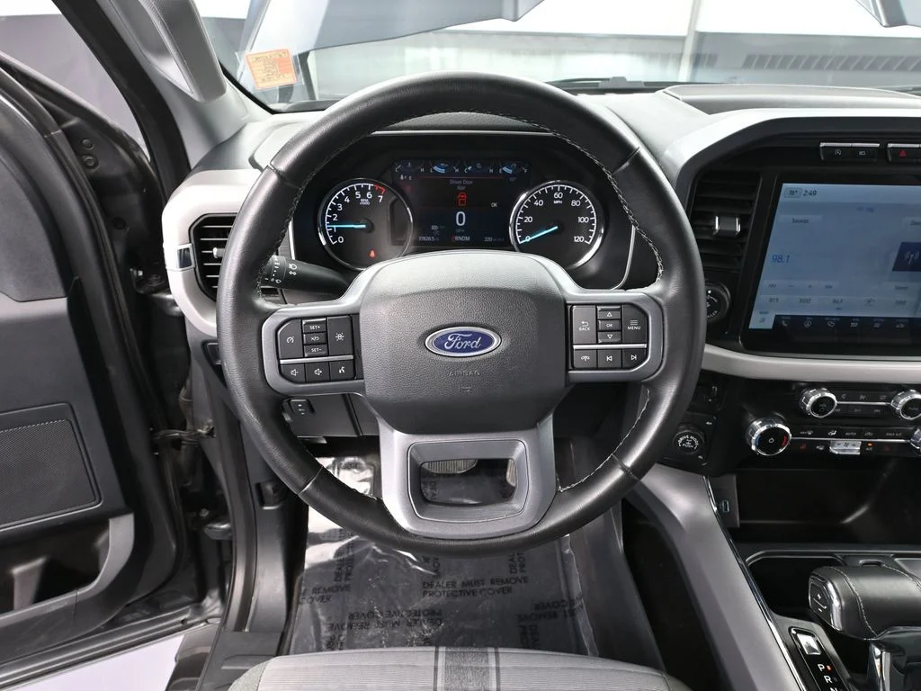 Used 2023 Blue Ford XLT image 29