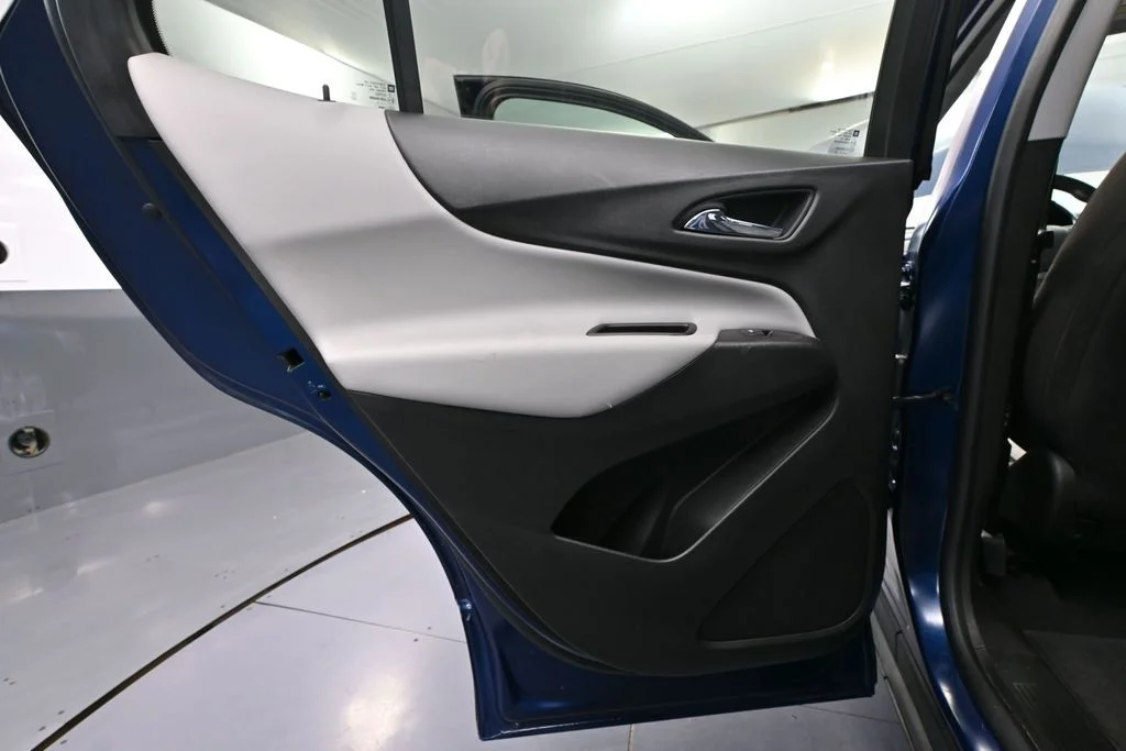 Used 2022 Blue Chevrolet LS image 35