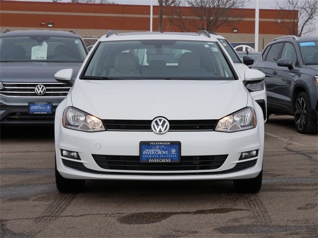 Used 2016 Volkswagen Golf SportWagen TSI SE with VIN 3VWC17AUXGM513488 for sale in Inver Grove Heights, Minnesota