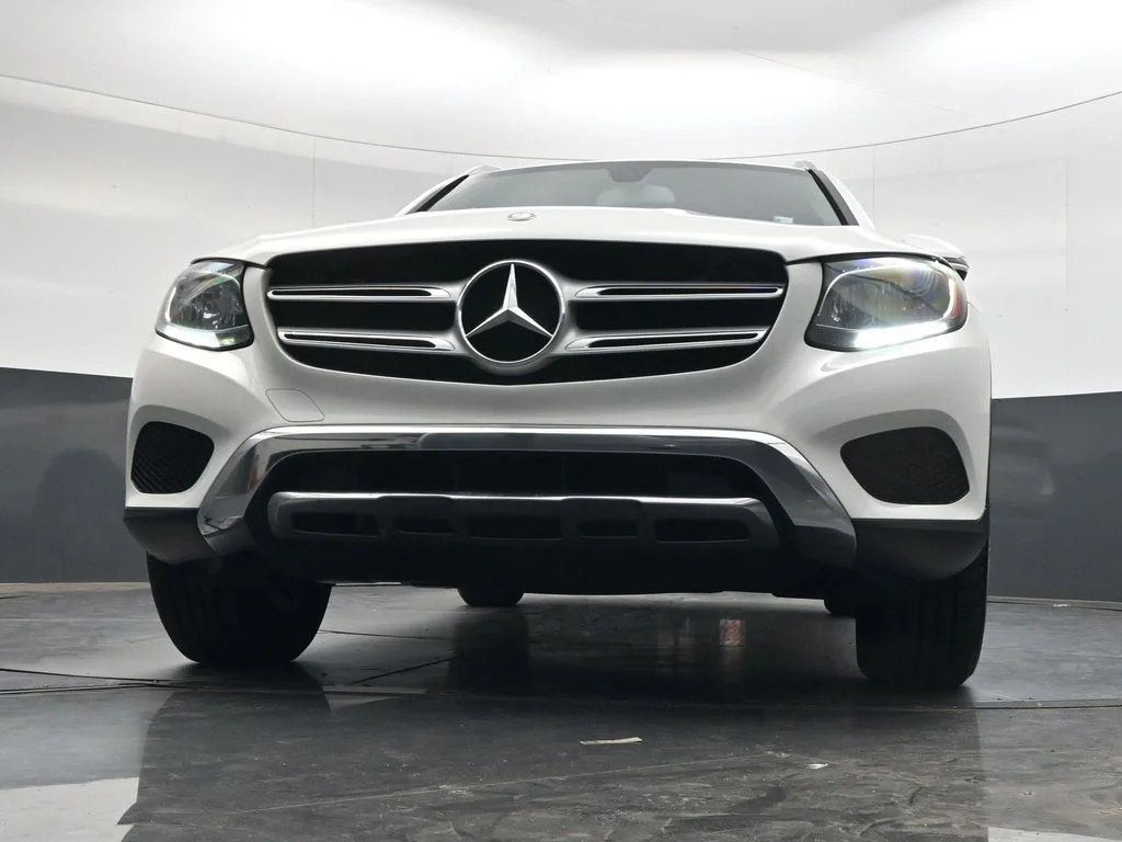 Used 2016  Mercedes-Benz GLC 300 image 43
