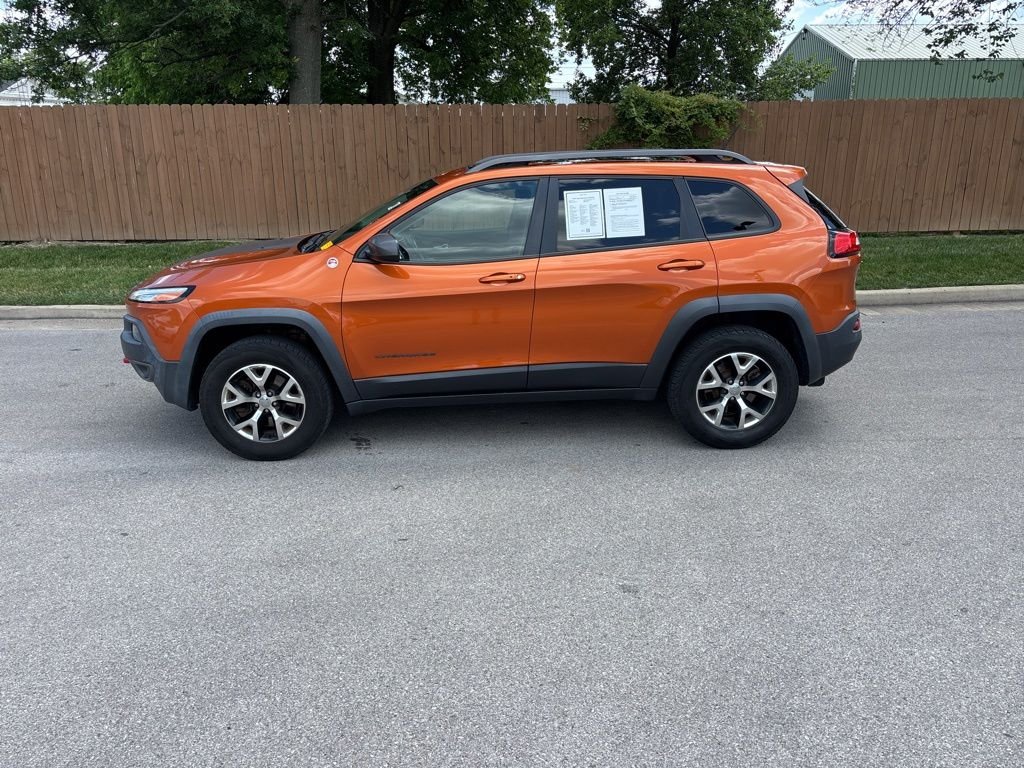 Used 2015 Jeep Cherokee Trailhawk with VIN 1C4PJMBS1FW666145 for sale in Owensboro, KY