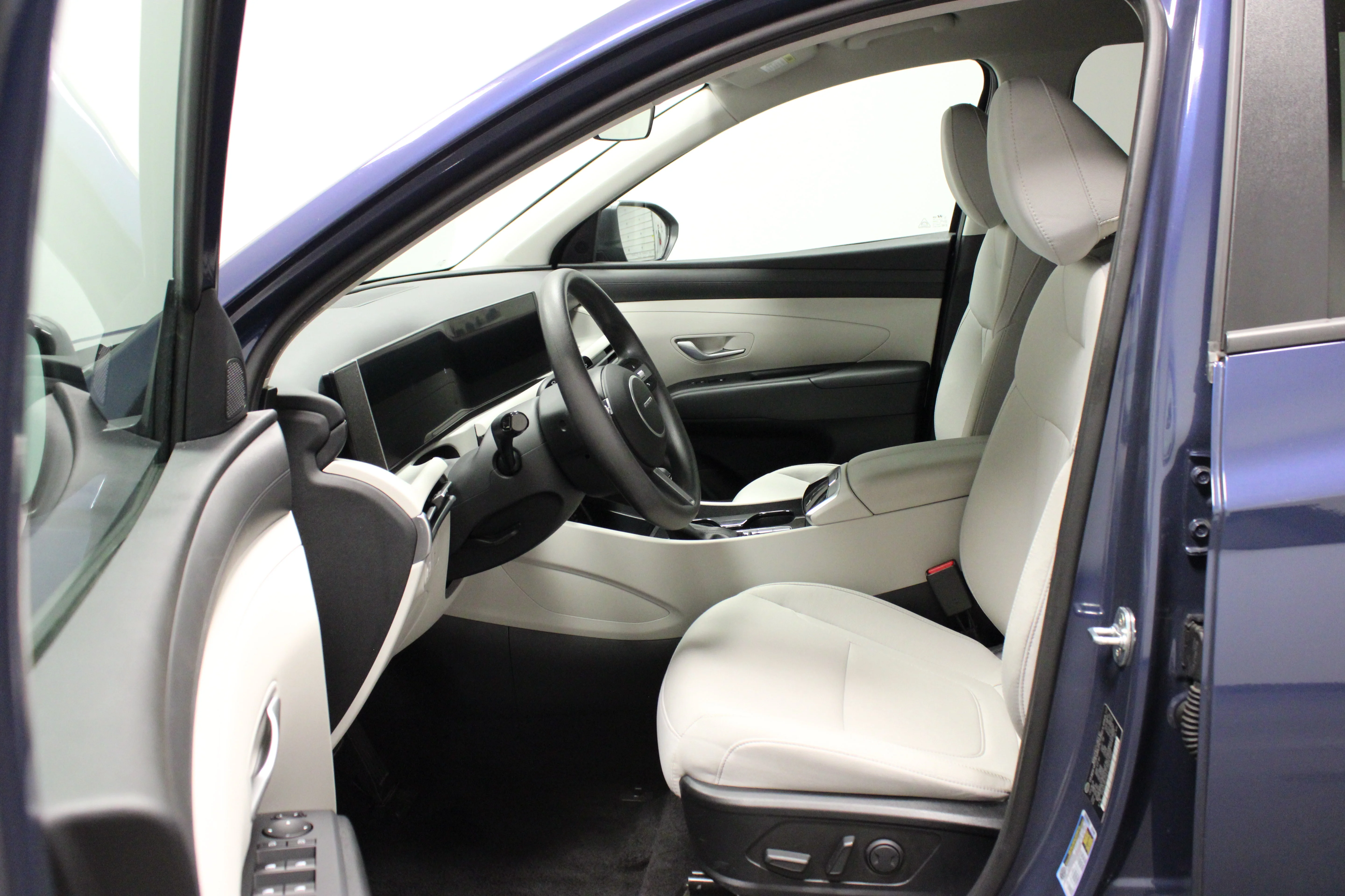 Used 2026 Atlantis Blue Hyundai SEL image 17