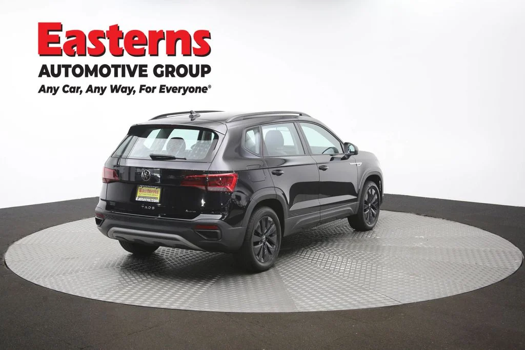 Used 2022 Black Volkswagen 1.5T S image 38