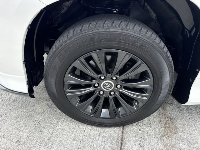 Certified Used 2023 White Lexus 460 image 10